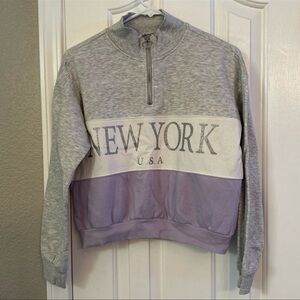 LIKE NEW! Girl’s sweater